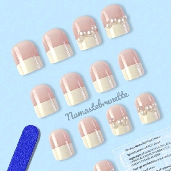 Rhinestone & Pearls French Manicure Press On Nails - Picture 2 of 8